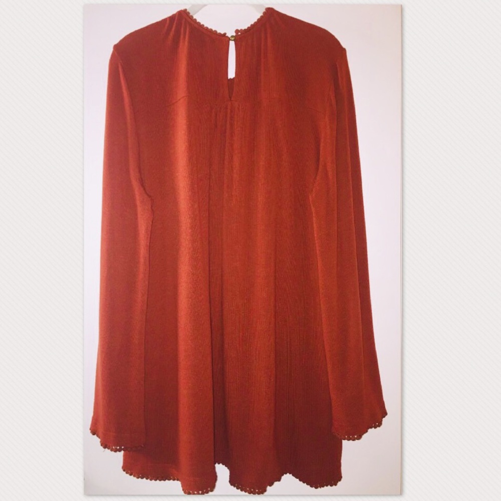 🏆HP🏆 Plus Knit Tunic - Picture 5 of 8